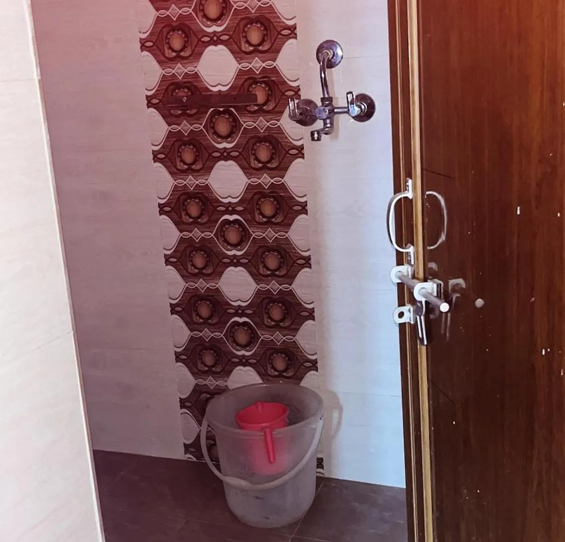 Chandrashram Paying Guest House Varanasi